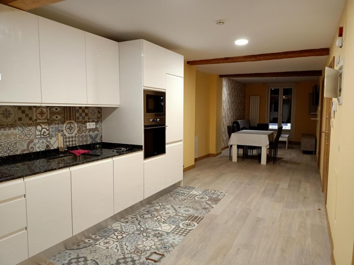 Piso muy céntrico, al lado de la laurel Apartamento Logroño Exterior foto